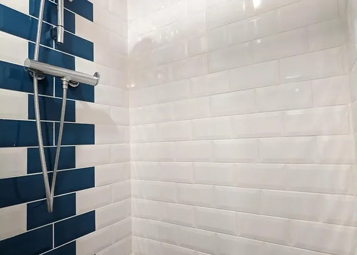 Сasa de vacaciones Lumineux Avec Jardin Privatif, Proche Château De La Rochefoucauld, équipements Bébé Et Vélos Inclus - Fr-1-653-232